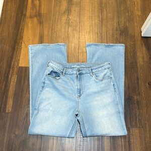 Old Navy High rise flare jeans 14